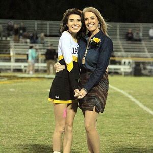 Meet your Posher, Logan